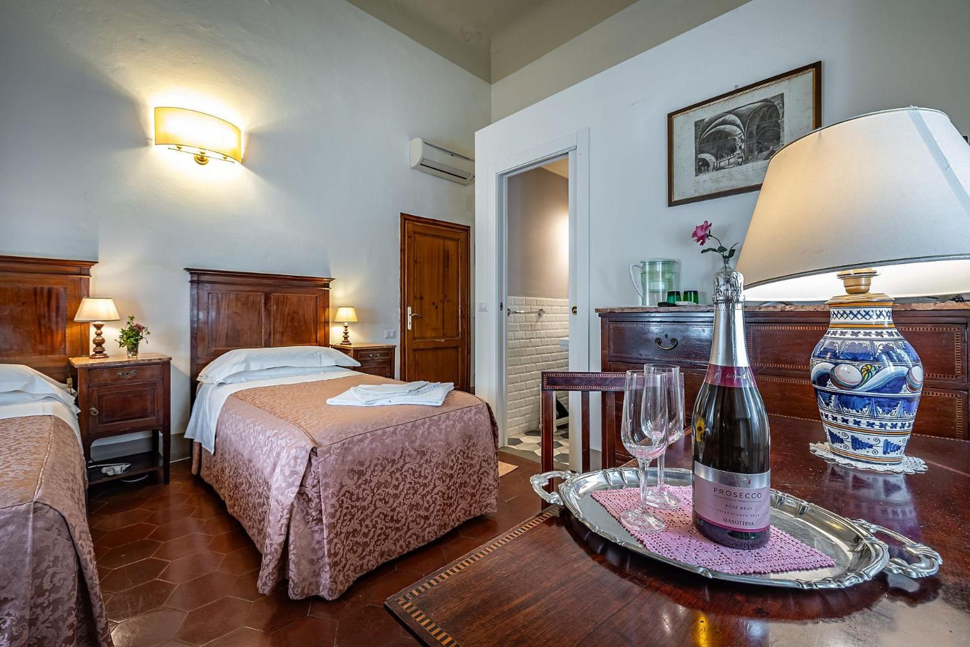 A Casa Di Lilli Hotel ฟลอเรนซ์ ภายนอก รูปภาพ